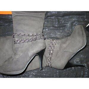 Anna Dark Grey Suede Leather Chain Embellished High Boots size 8